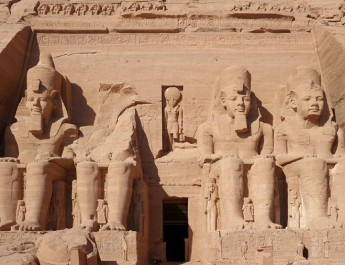 egipt posąg